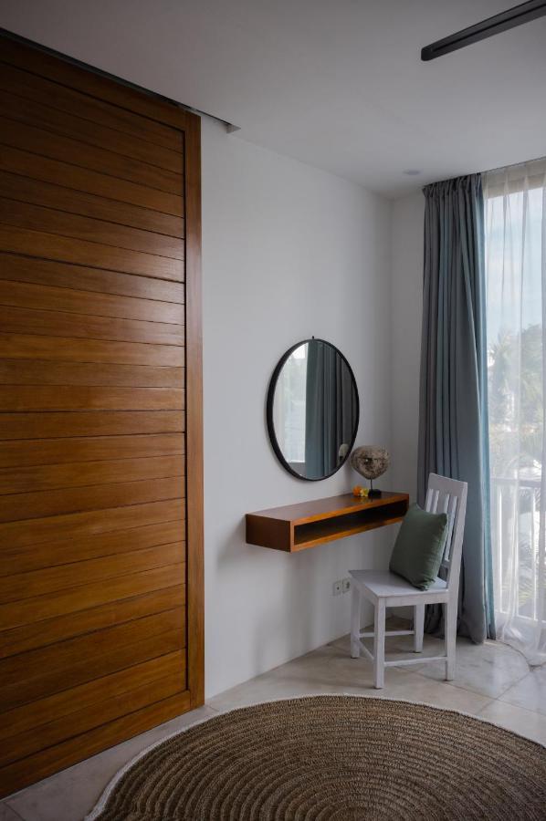Bed and Breakfast The Bed By The Sea Canggu Esterno foto