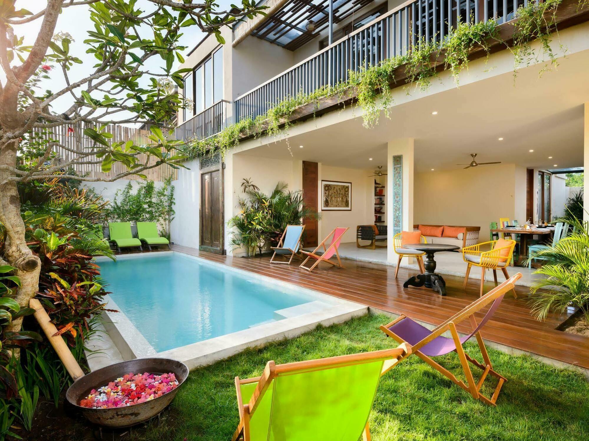 Bed and Breakfast The Bed By The Sea Canggu Esterno foto